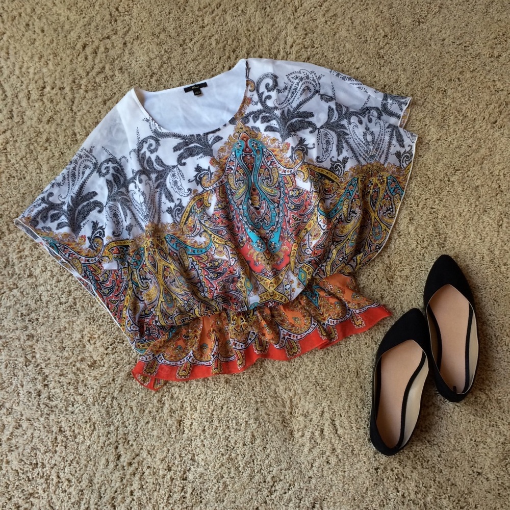 2/$10🌼Milano Paisley Blouse Size Small